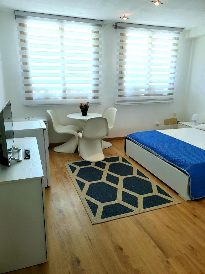 Central City Rooms Olbia Ngoại thất bức ảnh