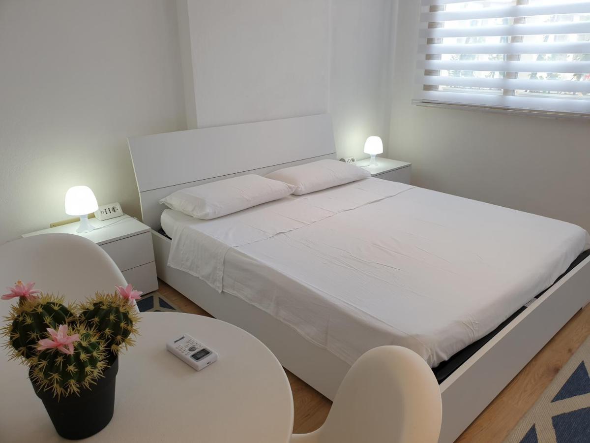 Central City Rooms Olbia Ngoại thất bức ảnh